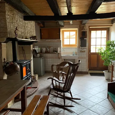 Holiday home Le Petit De